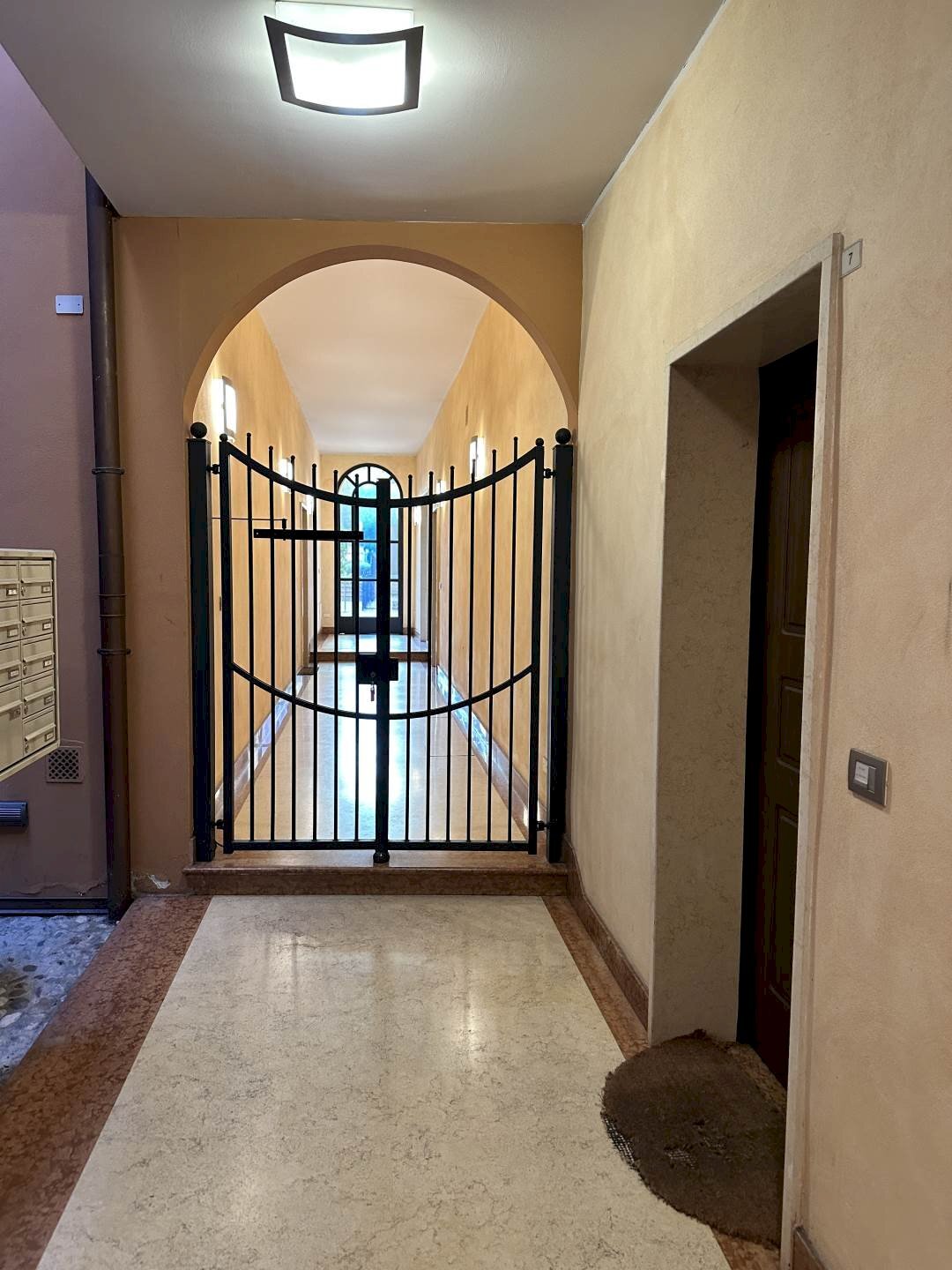 Magazzino Via Santo Stefano 117, Bologna - foto 3