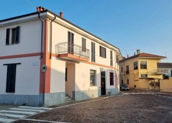 #canovaonline - Ufficio via Roma, 28, Carpignano Sesia - foto 1