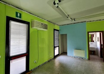 #canovaonline - Ufficio via Roma, 28, Carpignano Sesia - foto 10