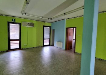 #canovaonline - Ufficio via Roma, 28, Carpignano Sesia - foto 11