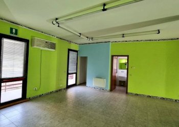 #canovaonline - Ufficio via Roma, 28, Carpignano Sesia - foto 50