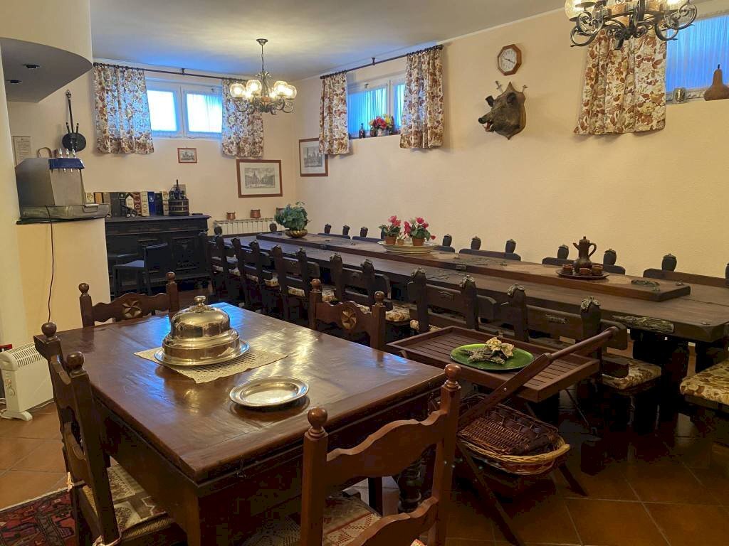 Salone - Stable - Palace strada del Bramafame, Torino - photo 3