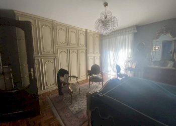 Camera da letto - Stable - Palace strada del Bramafame, Torino - photo 15