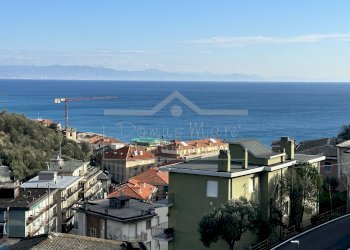 IMG_3962.JPG - Appartamento Via Cassisi  20, Celle Ligure - foto 1