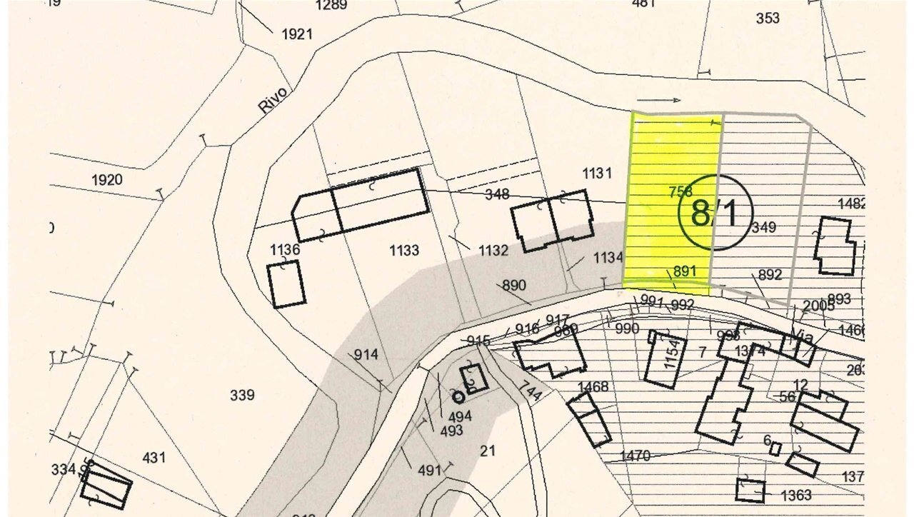 Building land via azienda moschetti snc, Barge - photo 2