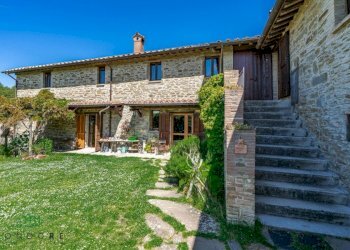 Rustico Frazione Santa Cristina 21, Gubbio - foto 1