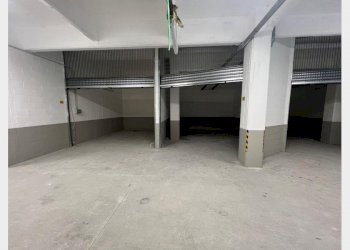 Posto Auto Genova - foto 3