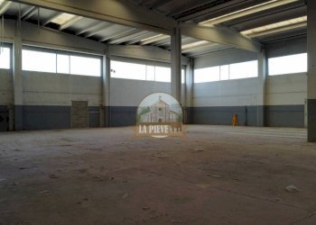 Capannone via Trino, Vercelli - foto 10