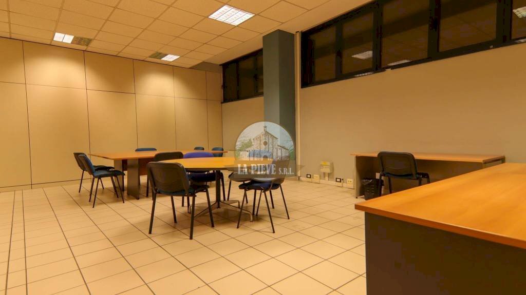 Interno non residenziale - Office via Industria, Pozzolo Formigaro - photo 1