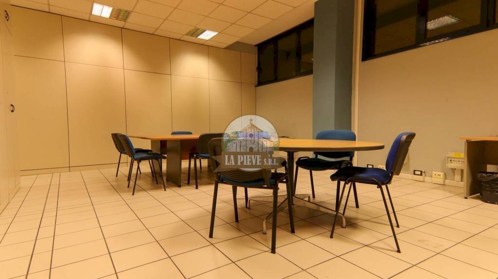 Interno non residenziale - Office via Industria, Pozzolo Formigaro - photo 2