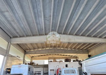 Interno non residenziale - Shed Alessandria - photo 7