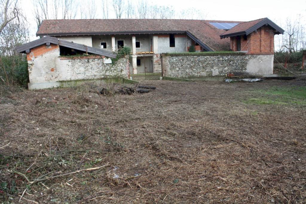 IMG_9064.JPG - Rustico via agogna, Cavaglietto - foto 2