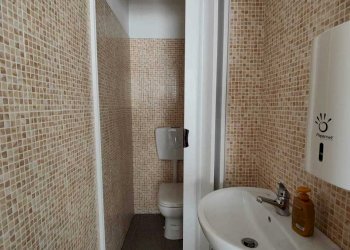 IMG-20240208-WA0002.jpg - Locale Commerciale Aulla - foto 5