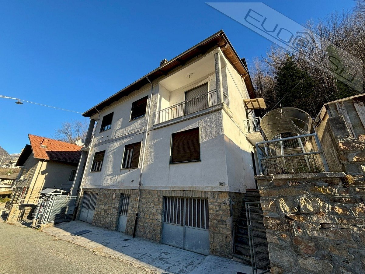 Bilocale Castel del bosco , Roure - foto 1