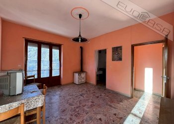 Bilocale Castel del bosco , Roure - foto 4