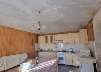 Cucina - Rustico Frazione San Matteo Buarina, Cisterna d'Asti - foto 9