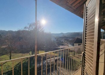 Balcone - Rustico Frazione San Matteo Buarina, Cisterna d'Asti - foto 3