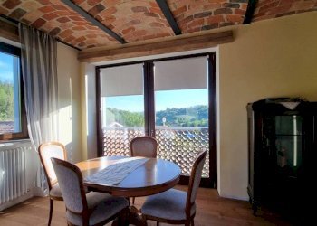 Stanza arredata - Rustico Castelnuovo Calcea - foto 6