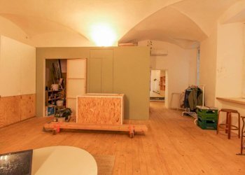 Salone - Shop via Lomellini, Genova - photo 7