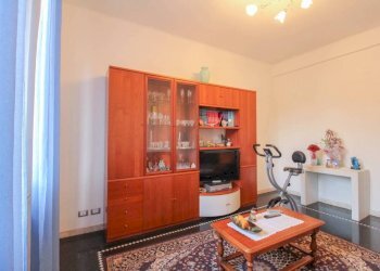 SALA - Trilocale via Campodonico, Genova (zona Bolzaneto) - foto 2