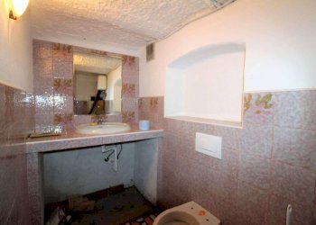 Bagno - Shop via Aldo Acquarone, Genova - photo 7
