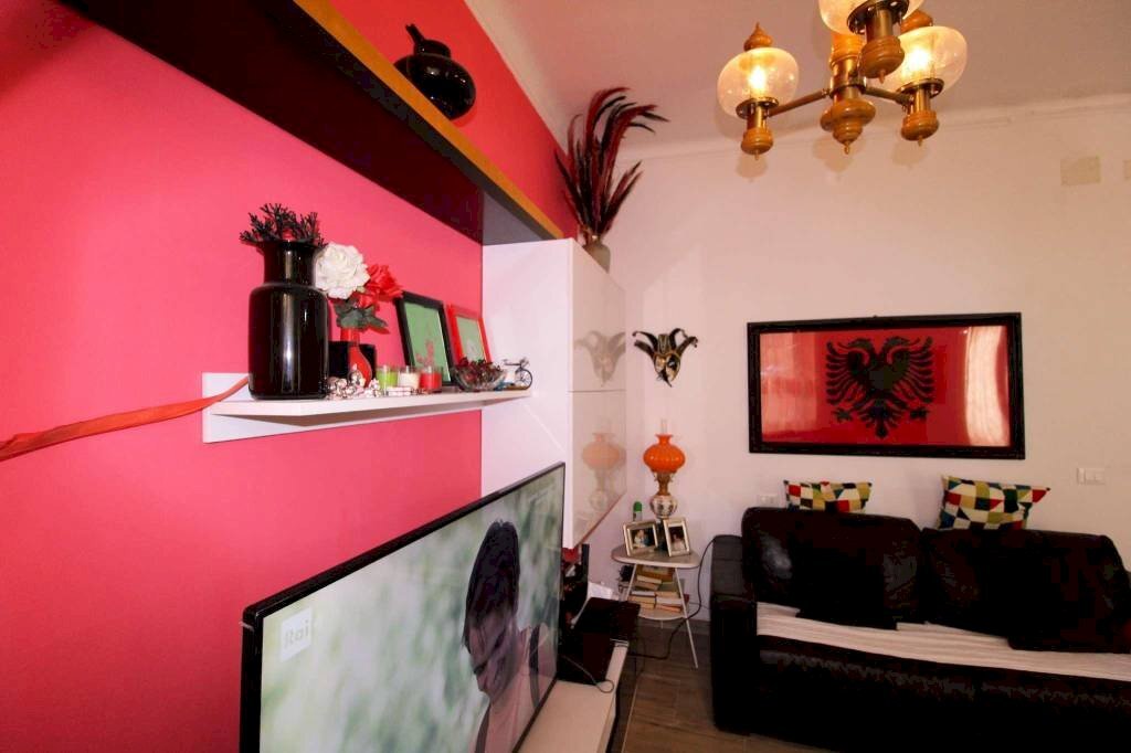 Salone - Trilocale via Carlo Rolando, Genova (zona Sampierdarena) - foto 3