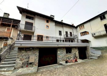 Facciata - Casa indipendente via Carbonera, Albosaggia - foto 1