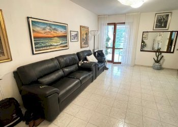 a8c52efc-c42b-43f9-bbf8-13d454f99b7d.jpg - Appartamento Follo - foto 4