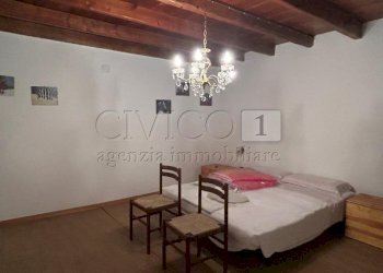 05 Camera2 (4).jpg - Rustico Via Fagnini 8, Villaga - foto 13