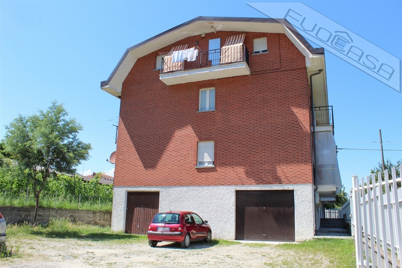 Four-room apartment Via San Martino snc, Barge - photo 1