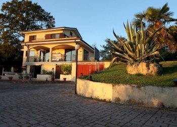 IMG_1900.JPG - Villa Bolano - foto 1