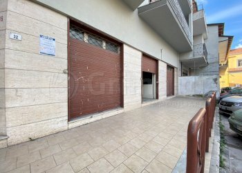 1.JPG - Locale Commerciale Villaricca - foto 1