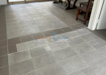 WhatsApp Image 2024-02-14 at 15.56.37 (2).jpeg - Locale Commerciale Piazza Giovanni Pellerano 5, Massa - foto 3