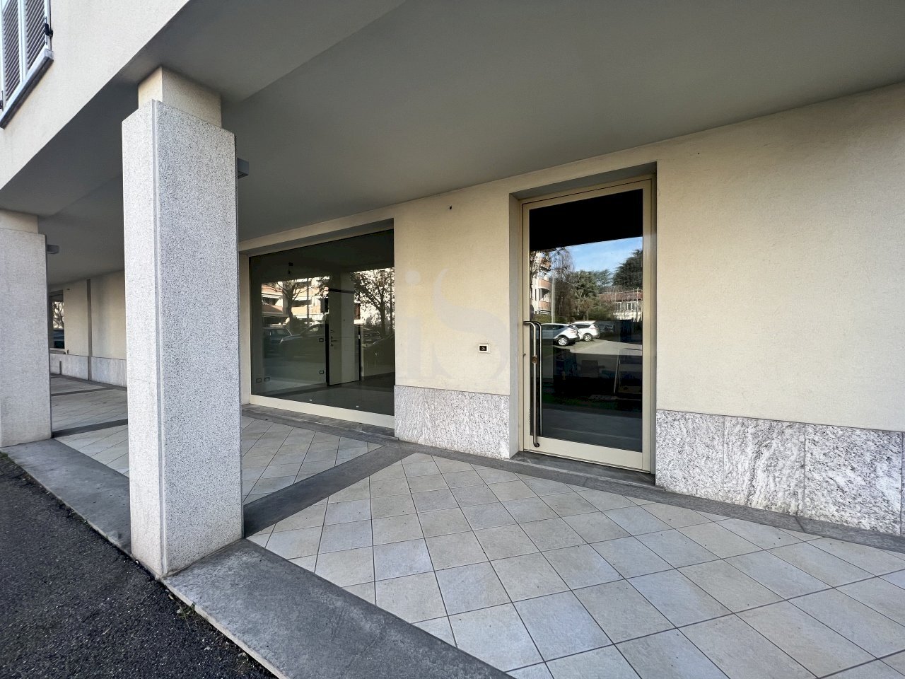 Office VIA SAURO, 12, Concorezzo - photo 2