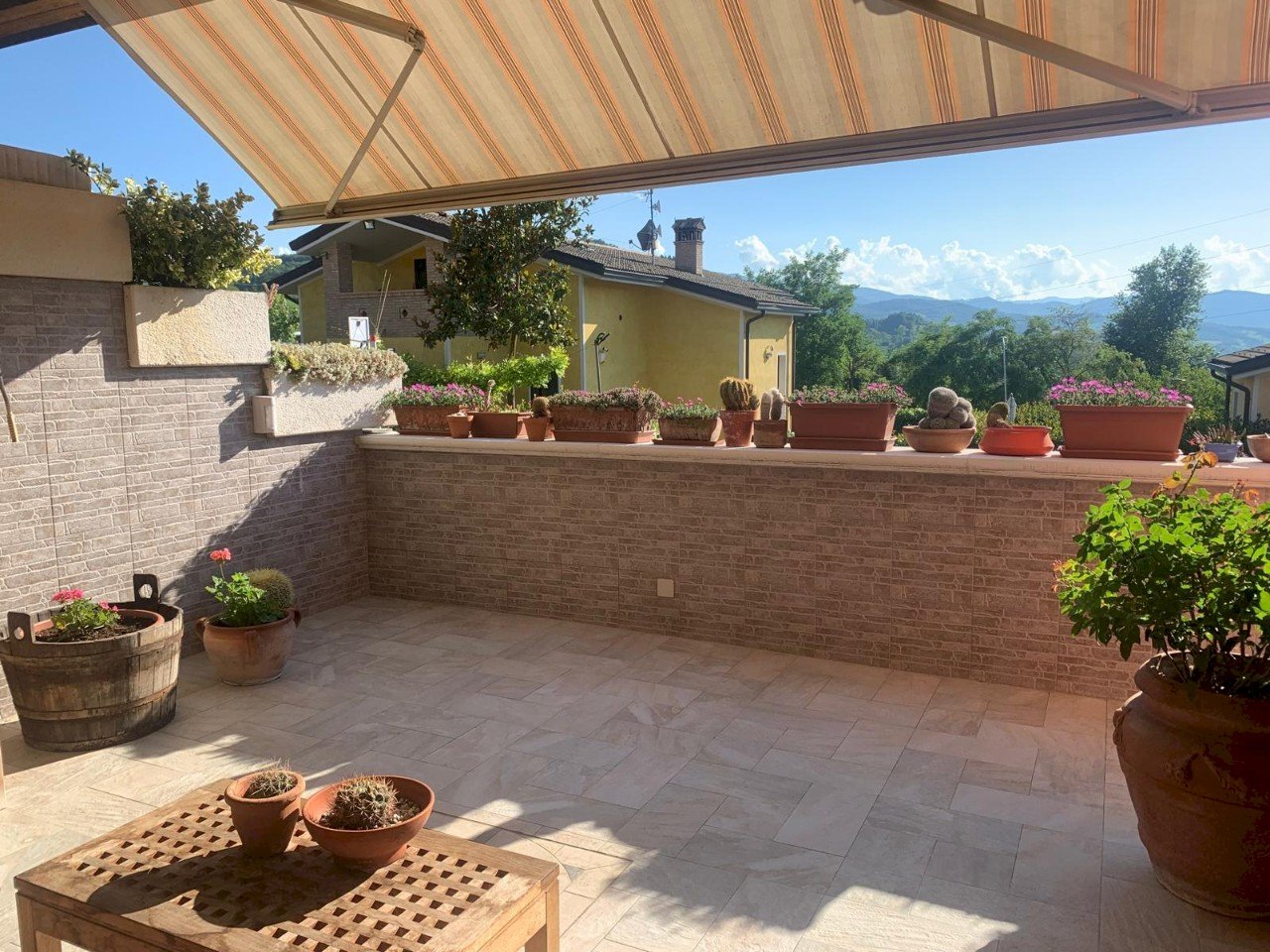 Villa Castelnovo ne' Monti - foto 1