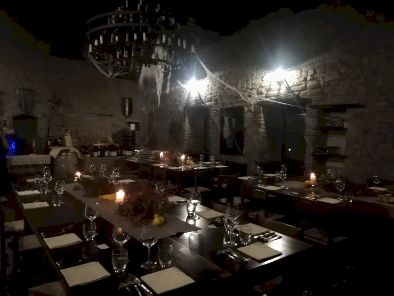 Commercial Activity Carpineti - photo 3