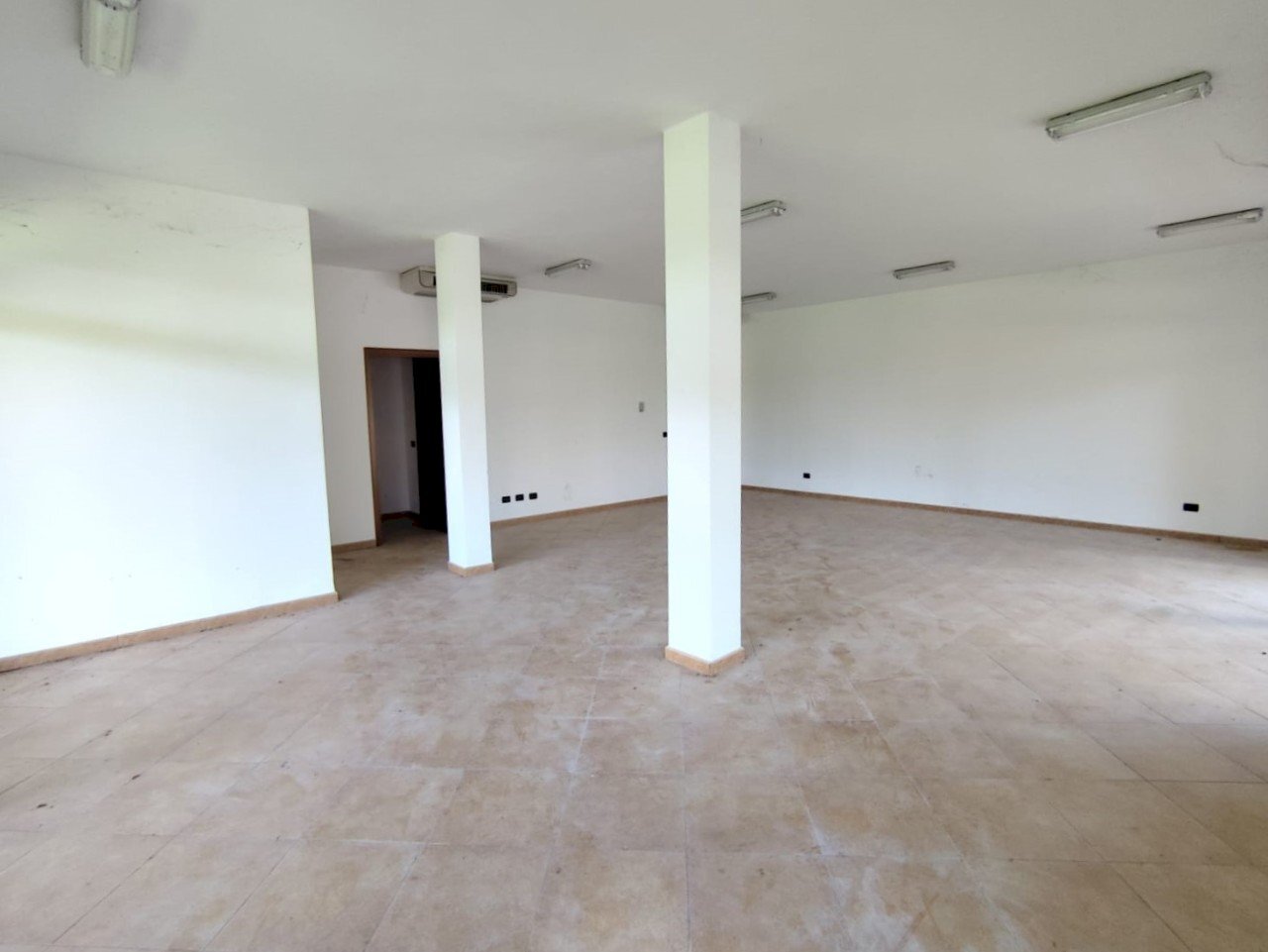 Shop Gualtieri - photo 3