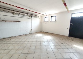 Negozio Gualtieri - foto 18