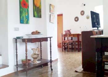 Porzione di casa Fosdinovo - foto 9