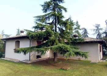 Villa Unifamiliare Quattro Castella - foto 1
