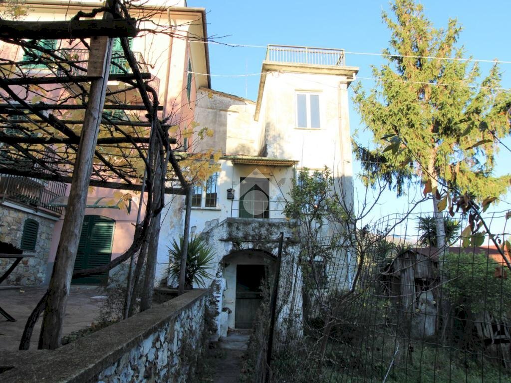 Rustic Via case sparse, Chiavari - photo 1