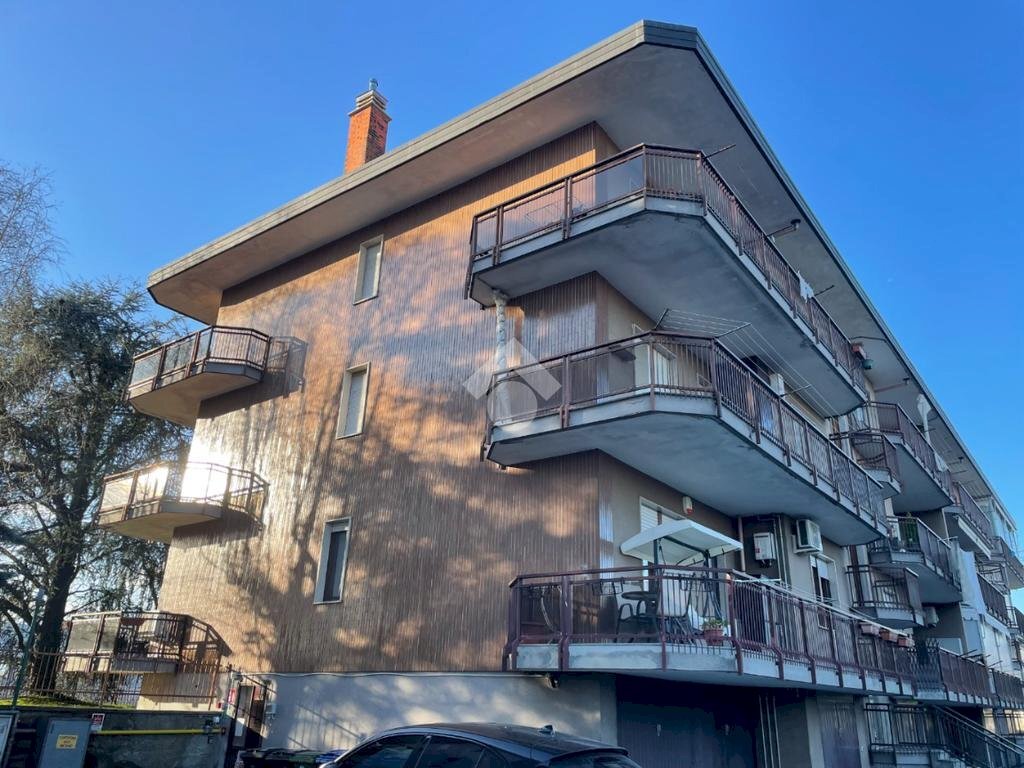 Three-room apartment Via Circonvallazione, Feletto - photo 3