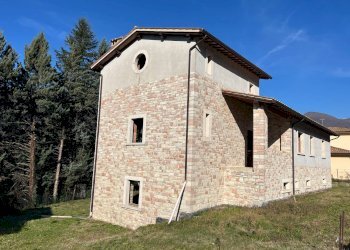 Rustico Sant'Anatolia di Narco - foto 1