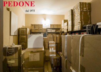 Shop piazza Carlo Freguglia, 4, Torino - photo 8