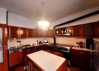 Cucina - Quadrilocale via Ponte Antognasco, 55, Sondrio - foto 4
