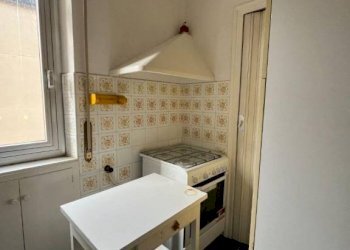 angolo cottura - Quadrilocale via Antonio Sant'Elia, 69, Genova (zona Sestri Ponente) - foto 4