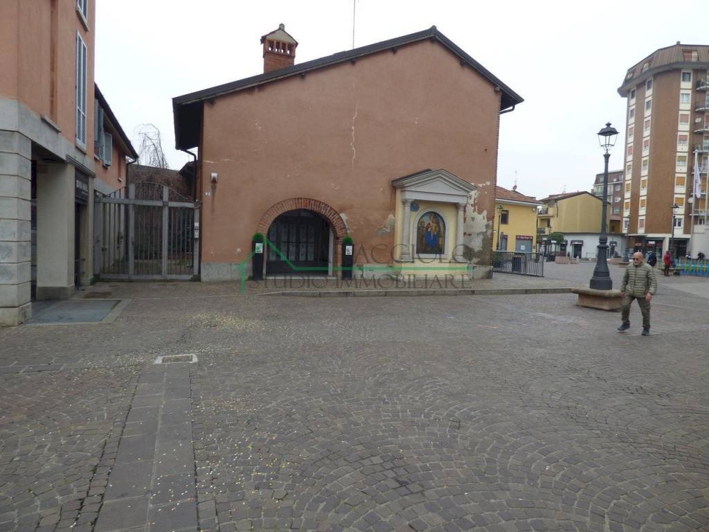 Ingresso - Shop piazza Aldo Moro, Bollate - photo 1