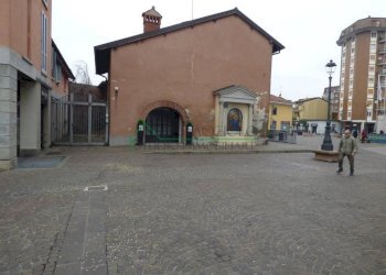 Ingresso - Shop piazza Aldo Moro, Bollate - photo 1