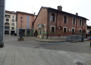 Zona - Shop piazza Aldo Moro, Bollate - photo 14
