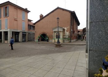 Ingresso - Shop piazza Aldo Moro, Bollate - photo 15